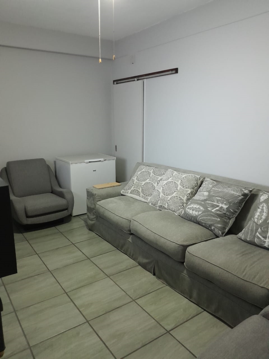 2 Bedroom Property for Sale in Mossel Bay Central Western Cape